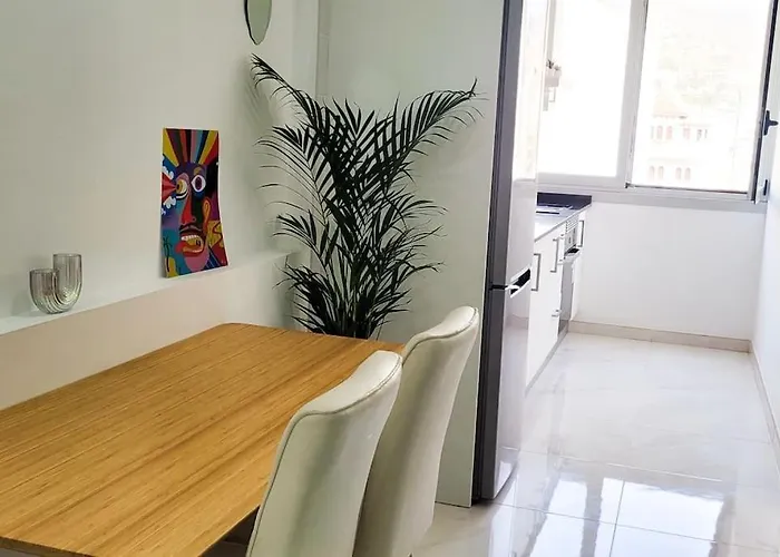 Precioso Piso En El Centro De La Ciudad Con Vistas